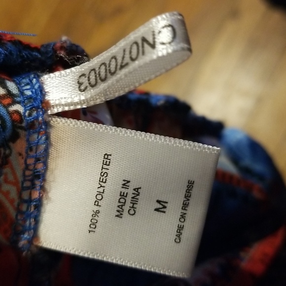 New York & Co Blouse Size Medium - Picture 10 of 12